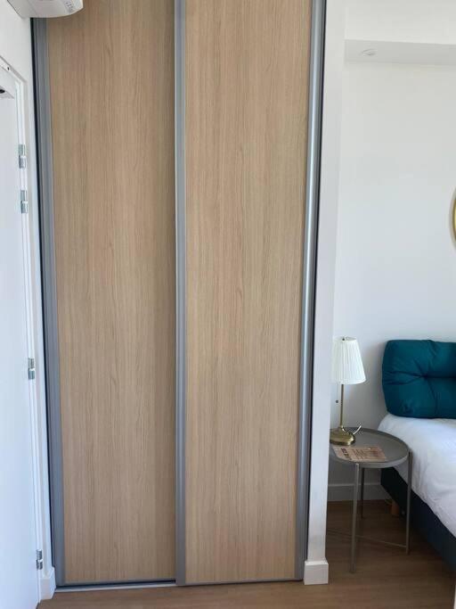 Superbe Studio Centre Ville * Clim * Wifi * Haut De Gamme * Angouleme Luaran gambar